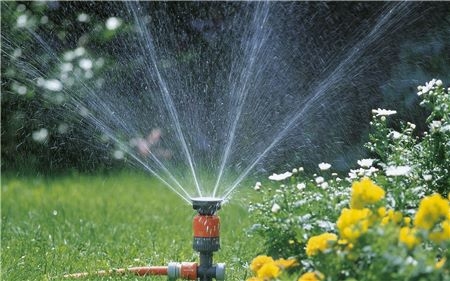 GARDENA 1949-20 Comfort-Kreisregner Vario m. Spike