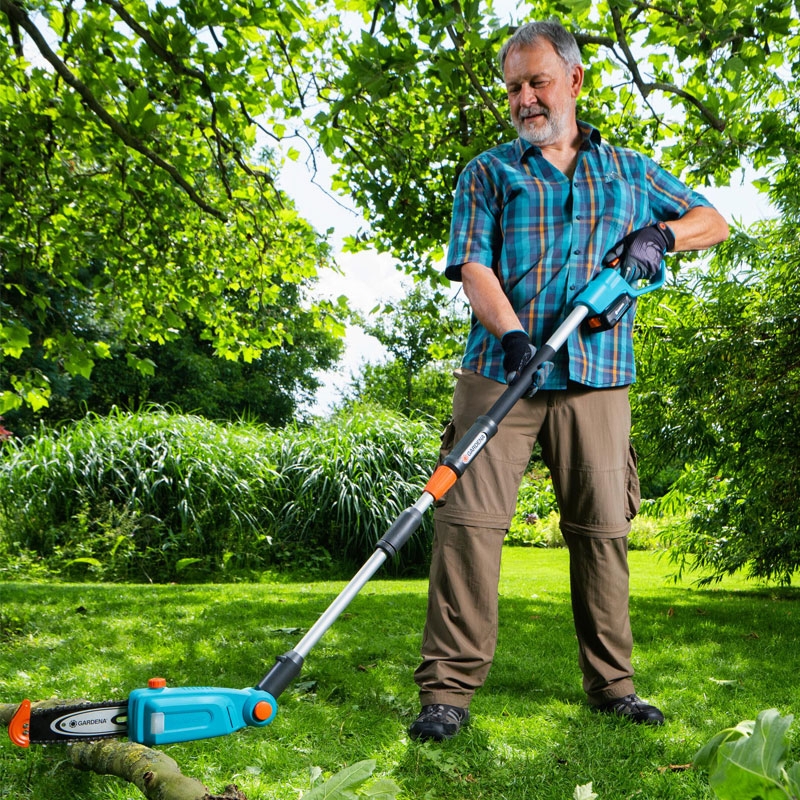 GARDENA 14770-20 Akku-Teleskop-Hochentaster TCS 20/18V P4A Ready-To-Use Set