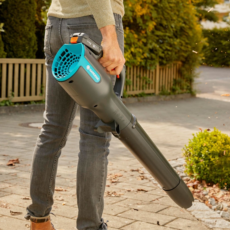 GARDENA 14890-55 Akku-Bläser PowerJet 18V P4A solo