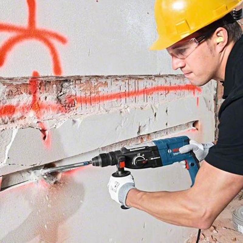 Bosch GBH 2-28 F Professional SSBF Bohrhammer + L-Boxx