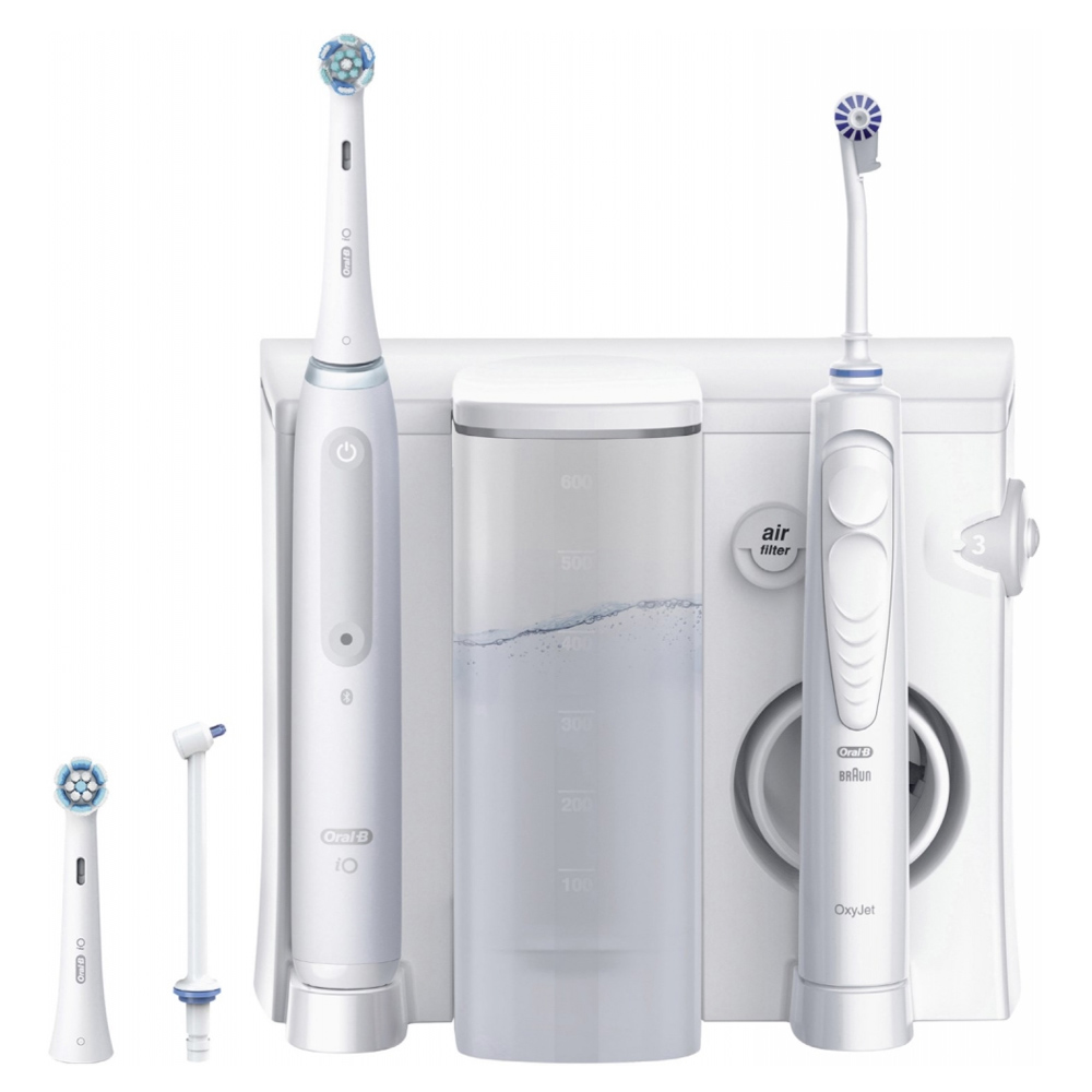 Oral-B Oral Health Center + iO Series 4 weiß