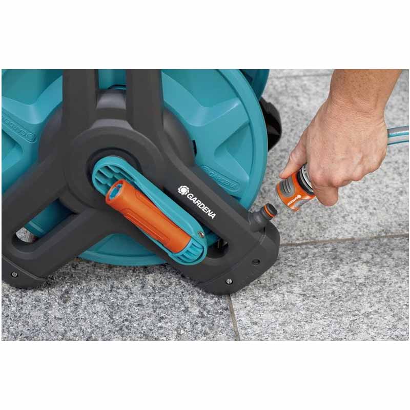 GARDENA 08010-20 Schlauchtrommel Classic 10 Set, kpl. mit 10 m Schlauch, Systemteilen und Spritze