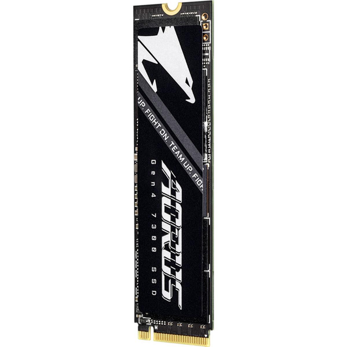 Gigabyte AORUS Gen4 7300 NVMe SSD 2TB Festplatte