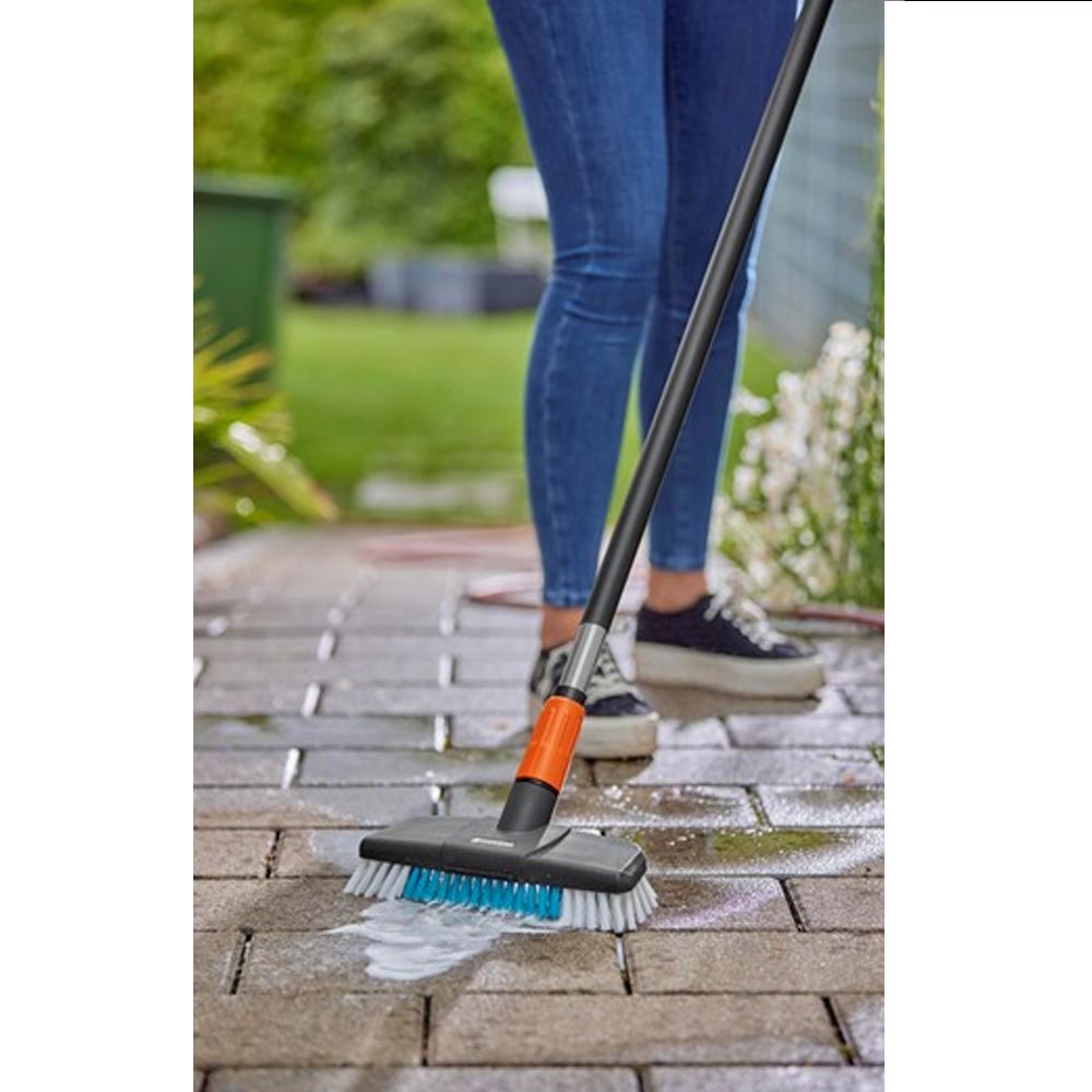 GARDENA 18816-20 Cleansystem Stielbürste hard