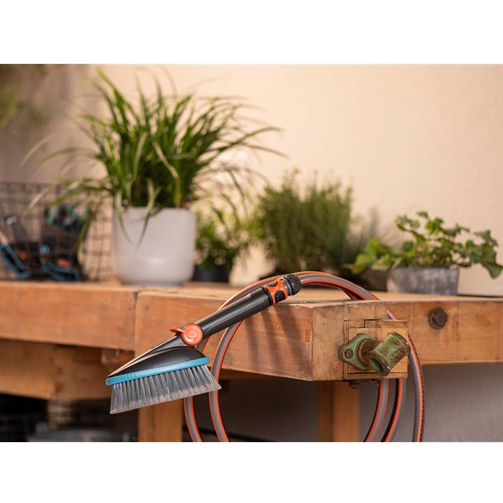GARDENA 18842-20 Cleansystem Handbürste M soft (2. Wahl)
