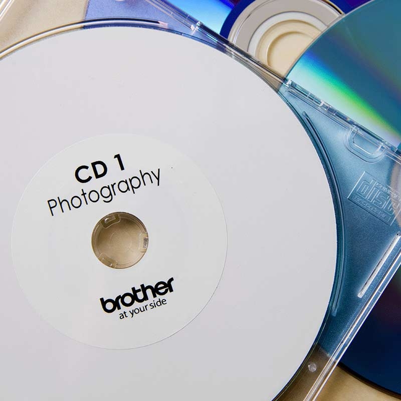 Brother DK11207 CD/DVD-Etiketten 58mm weiß